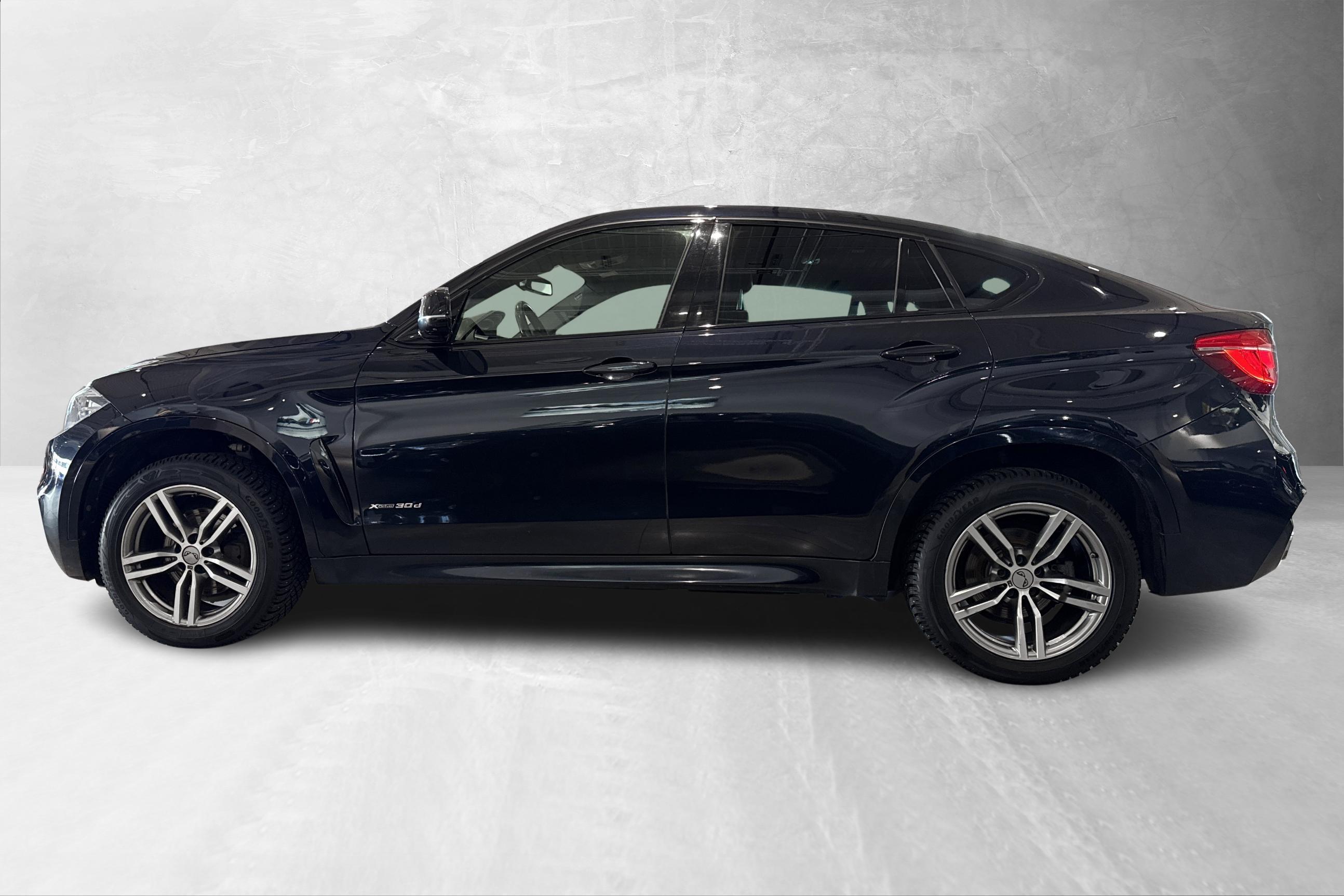 Thumnail bilde 1 av BMW X6 xDrive30d