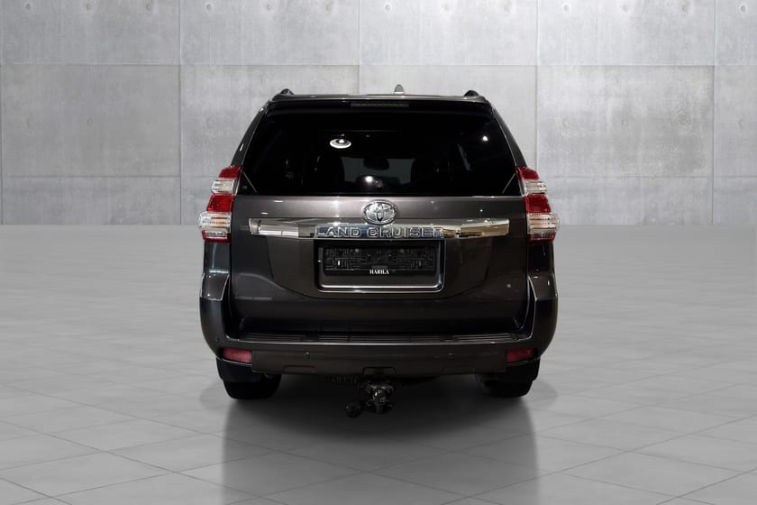 Bilde 4 av Toyota Land Cruiser Landcruiser 3,0 190 HK. 5-seter personbil