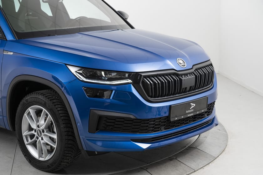 Bilde 3 av Škoda Kodiaq 2,0 TDI 200hk Sportline 4x4 Krok Webasto ACC Kamera LED