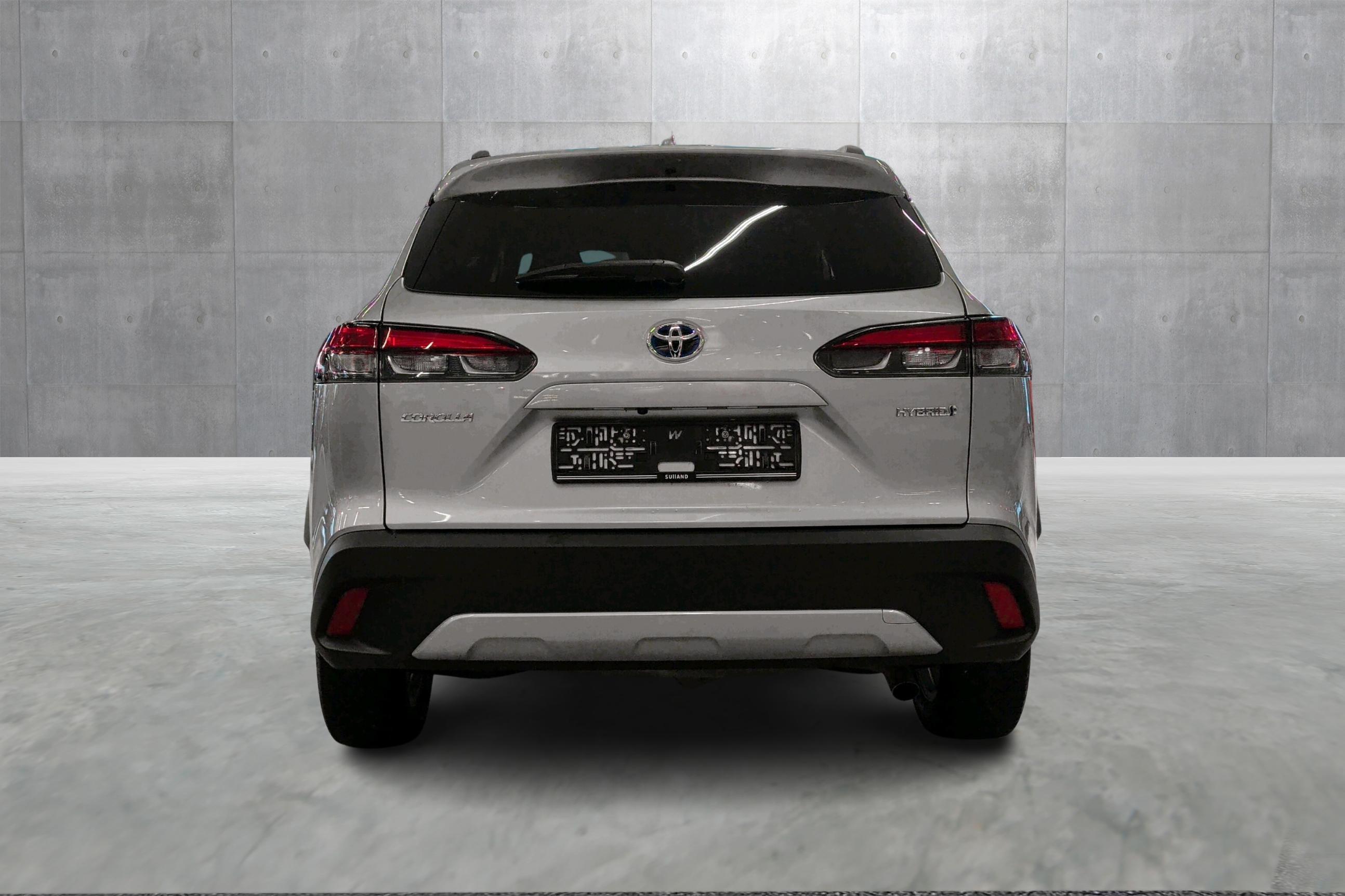 Thumnail bilde 3 av Toyota Corolla Cross Hybrid AWD-i