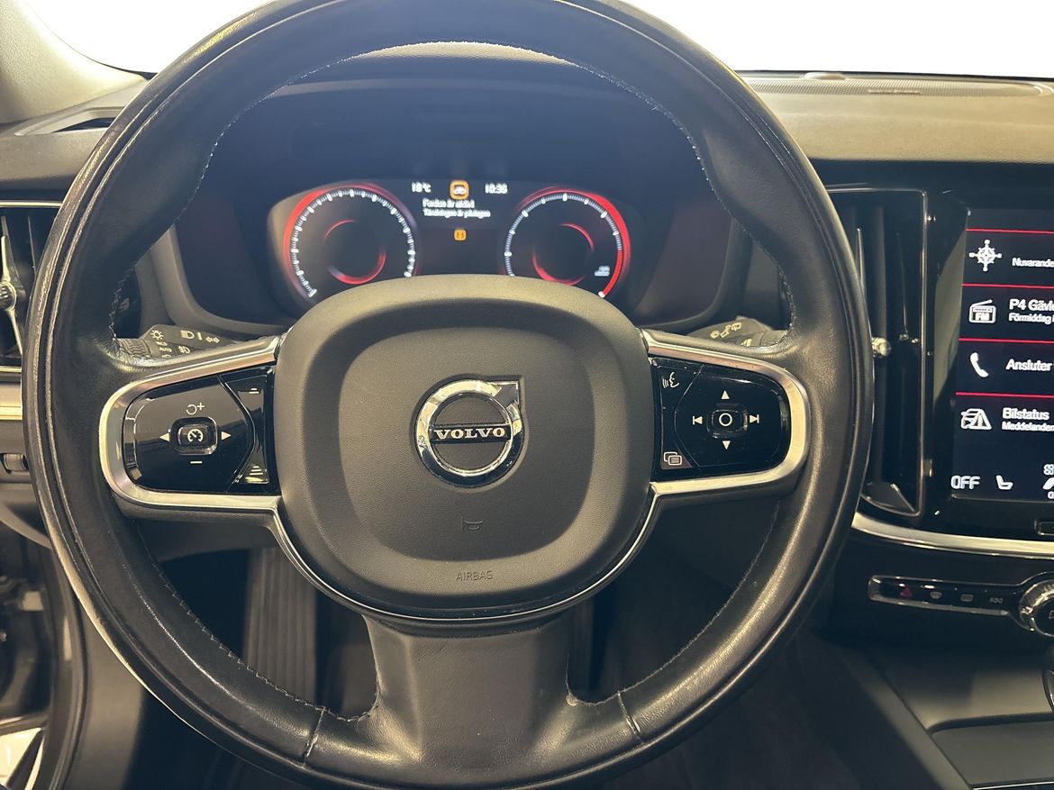 Volvo V60 2021 - miniatyr 9