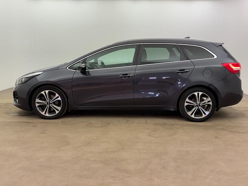 Bild 2 av Kia cee'd_sw SW 1.6 GDI DCT GT-Line B-kamera Navi Carplay