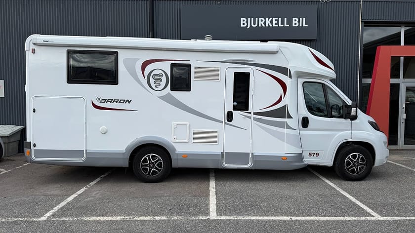 Bild 2 av Elnagh Campervan Fiat Baron 579 Automat, Backkamera, Drag,  Solcell, Navi