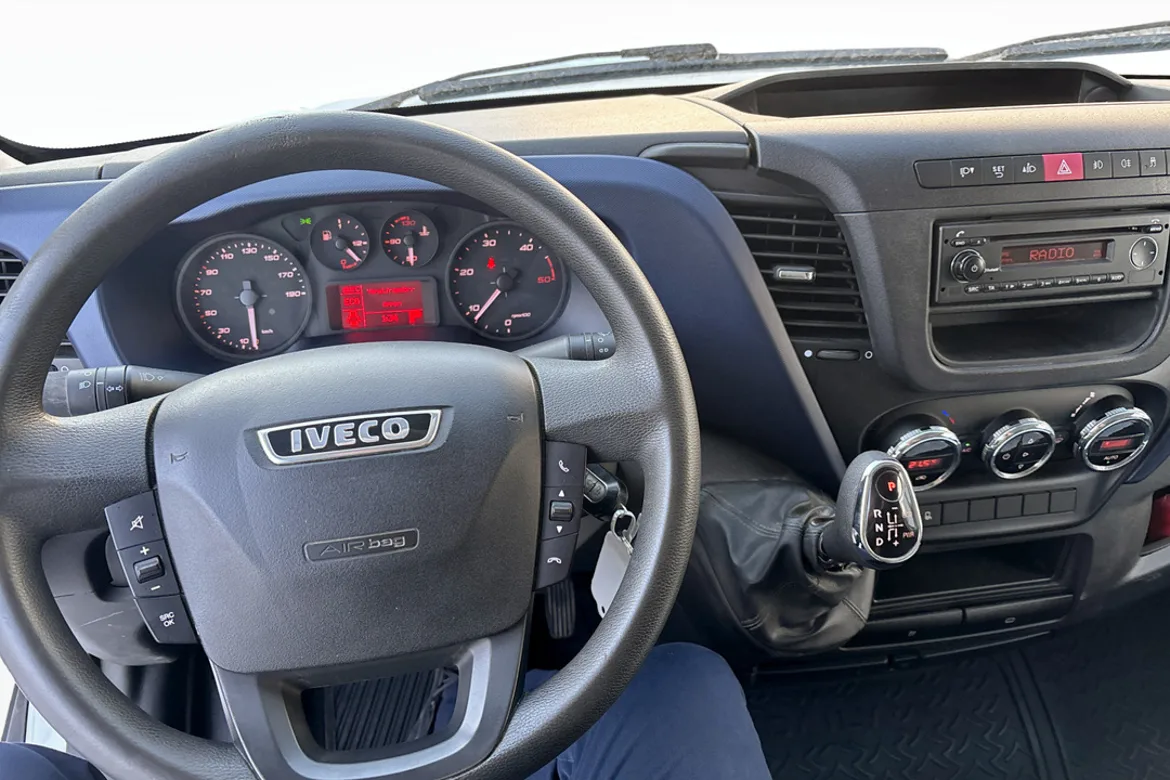 Iveco Daily 35-120 Van