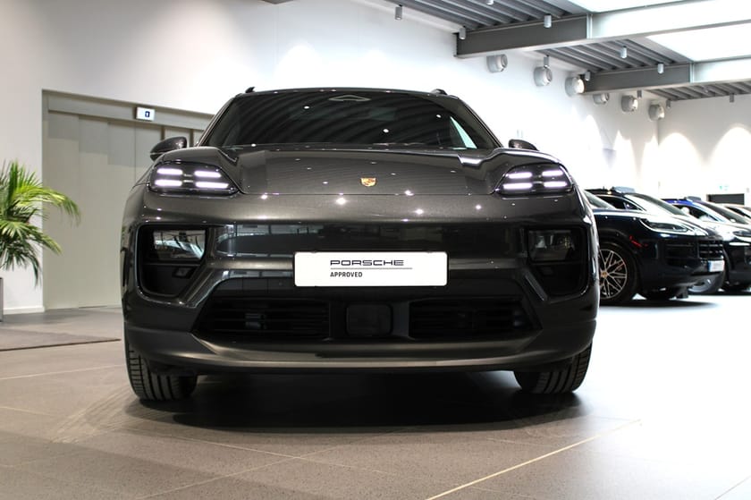Bild 3 av Porsche Macan Electric MOMS