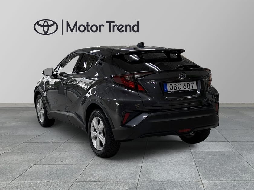Bild 2 av Toyota C-HR Hybrid 1.8 X-Edition Vinterhjul