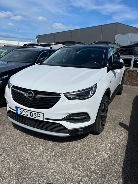 Opel Grandland Hybrid4 300 Ultimate Plug-in Hybrid  300Hk / Dragkrok