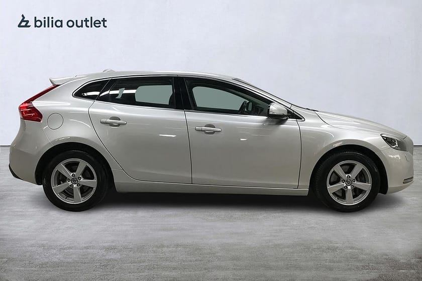 Bild 4 av Volvo V40 D3 aut Momentum 150hk Backkamera KamremBytt