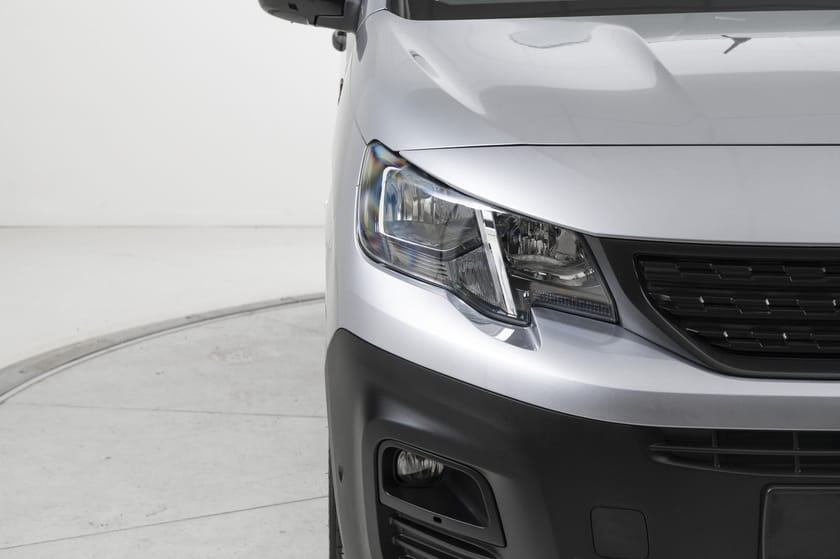 Bilde 5 av Peugeot Partner Mester 1,5 HDi 130hk L2 4x4 man Cruise/Krok/Varmer/DAB+
