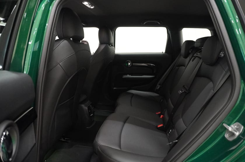 Bild 5 av MINI Cooper S Clubman Navi Apple CarPlay Kamera Rattvär
