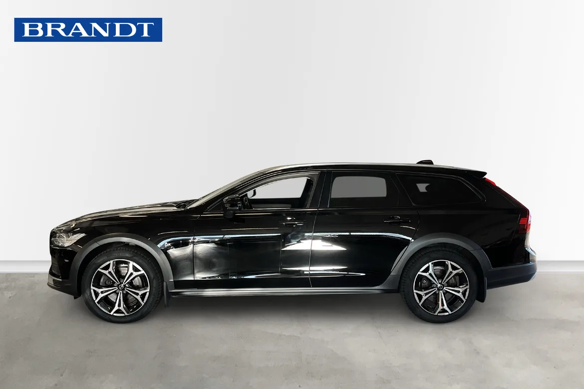 Volvo V90 Cross Country