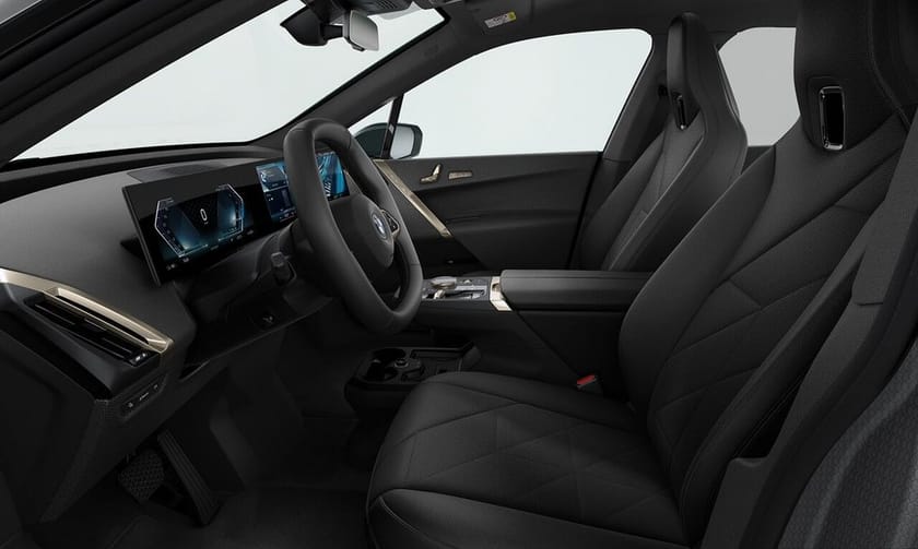 Bild 3 av BMW iX xDrive45 | Charged Edition | Comfort | HU-D | HK