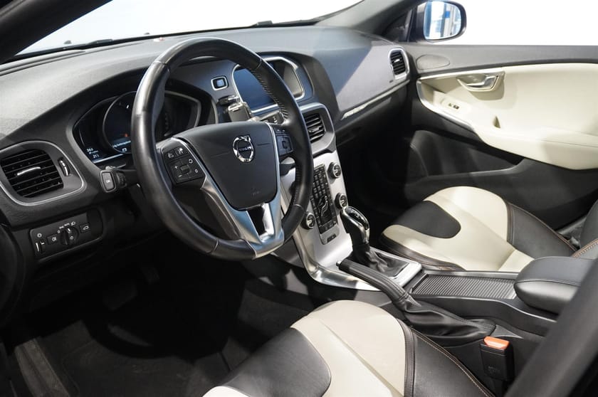 Bild 2 av Volvo V40 Cross Country D3 Pro Edition Värmare