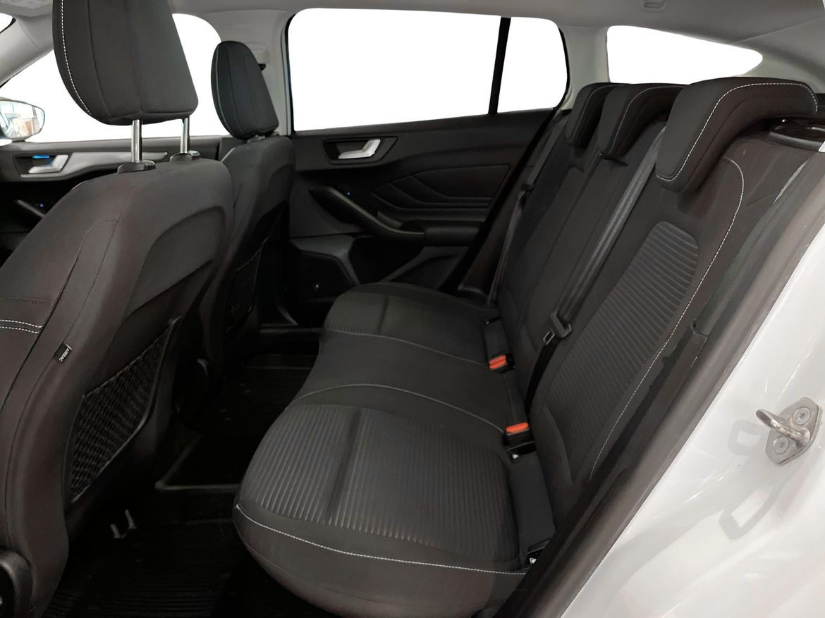 Ford Focus 2019 - miniatyr 7