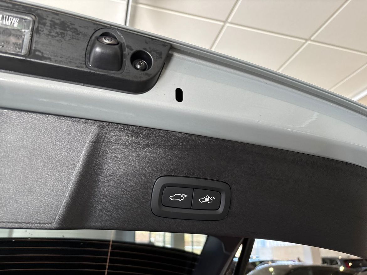 Volvo EX40 2025 - miniatyr 17