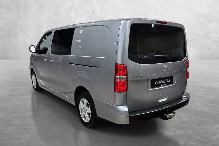 Bilde 3 av Toyota Proace Lang L2 2.0 Diesel 144 Automat 8 gir Comfort