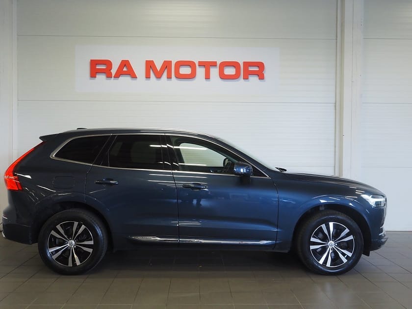 Bild 4 av Volvo XC60 Recharge T6 AWD Inscription Exp Pano Drag P-Värm Kamera