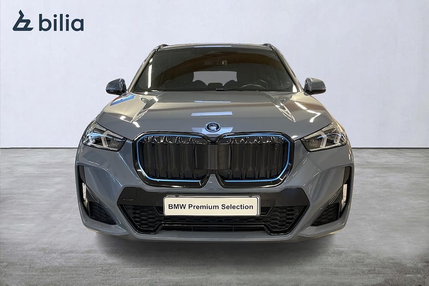Bild 5 av BMW iX1 xDrive30 M Sport Premium  Adaptiva LED Komfortöppning