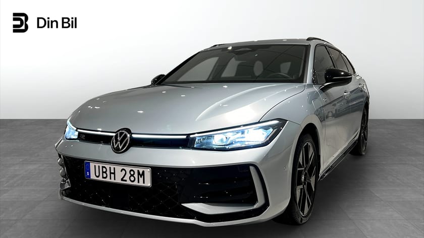 Bild 1 av Volkswagen Passat Variant eHybrid DSG R-LineBlack/H&K/Pano
