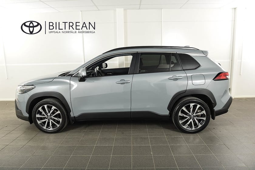Bild 2 av Toyota Corolla Cross Hybrid AWD-i Elhybrid AWD Executive JBL Drag Navi