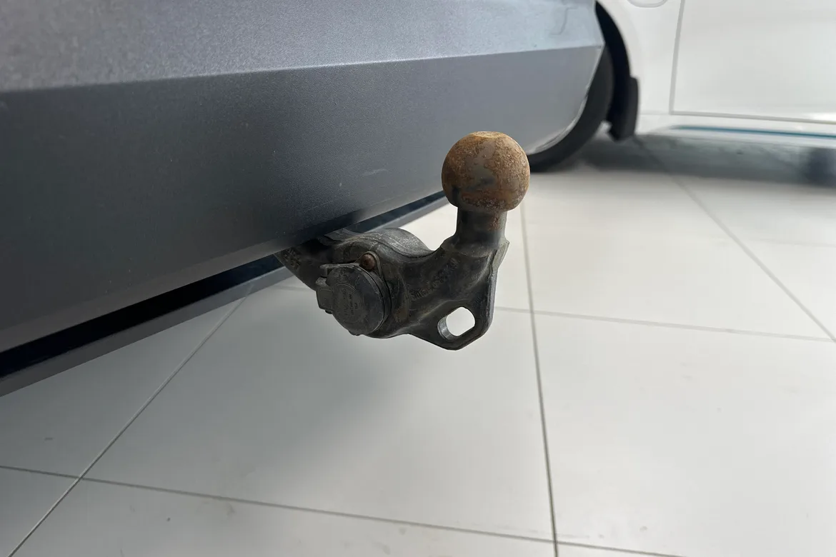 picture of a car
