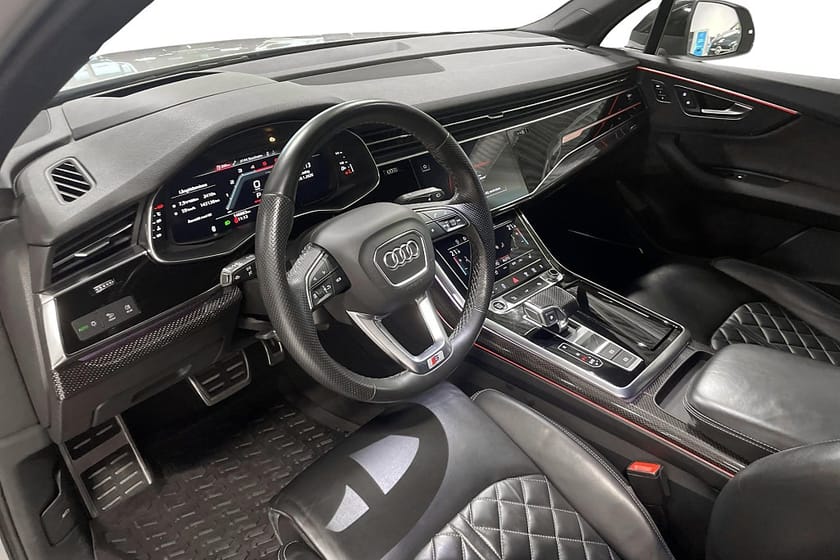 Bild 1 av Audi Q7 50 TDI quattro 7-Seater 7-Sits Competition Plus S Line B&O 360°