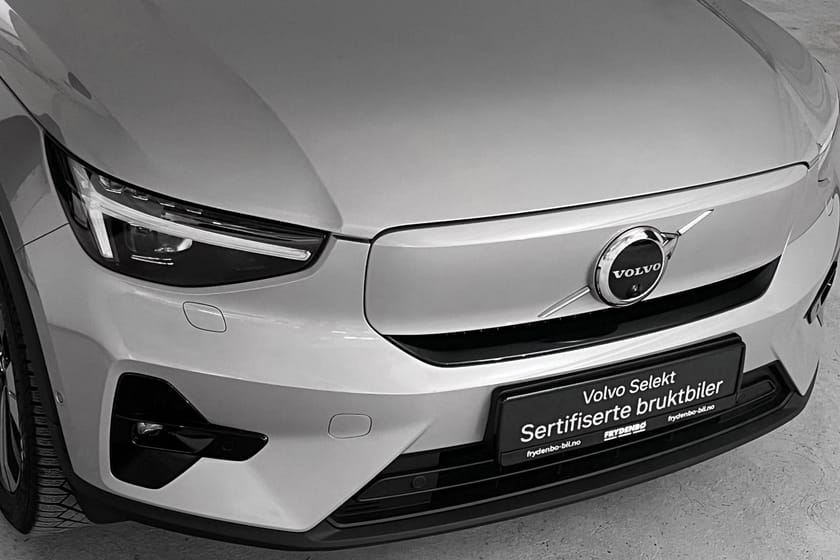 Bilde 2 av Volvo XC40 Recharge Twin motor Ultimate KROK|PANO|360|H&K|TONEDE