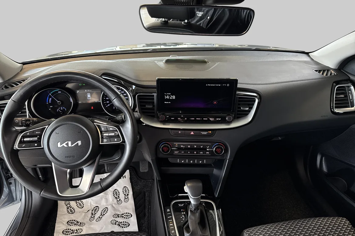 picture of a car