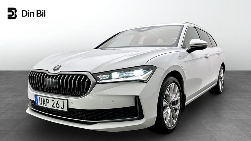 Bild 1 av Škoda Superb iV Kombi Selection DSG Drag