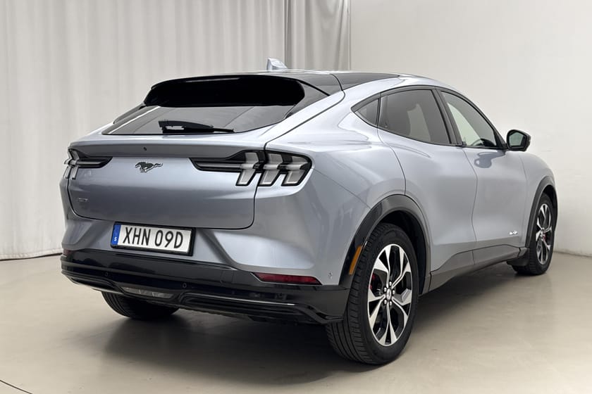 Bild 3 av Ford Mustang Mach-E Standard Range AWD 70kWh (269hk) Teknikpaket B&O