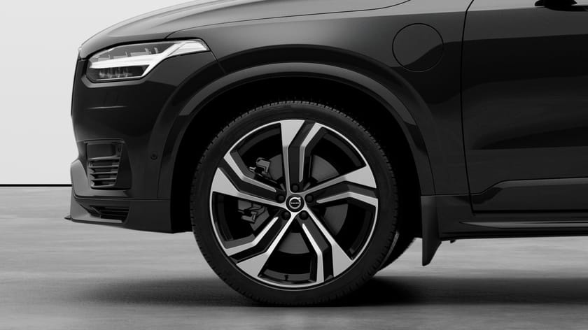 Bild 5 av Volvo XC90 7 Säten Recharge T8 Ultimate Dark Edition. *V-HJUL*