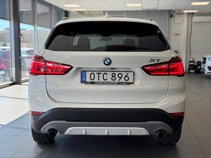Bild 5 av BMW X1 xDrive20d Steptronic HUD Värm Navi Kamera