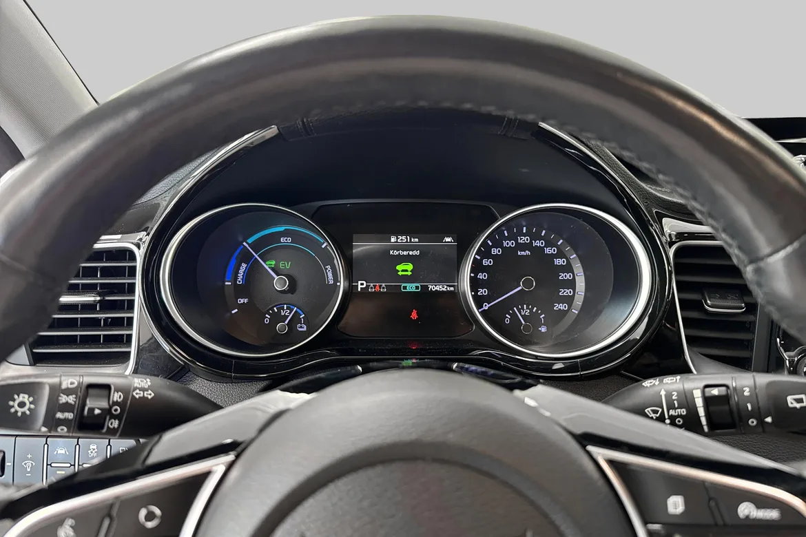 picture of a car