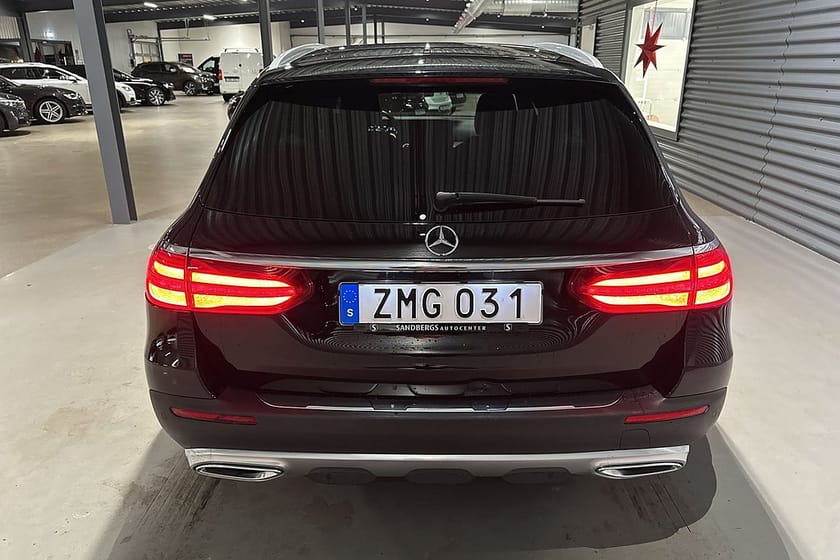 Bild 5 av Mercedes-Benz E 220 d 4MATIC All-Terrain 360-kam Värmare Drag