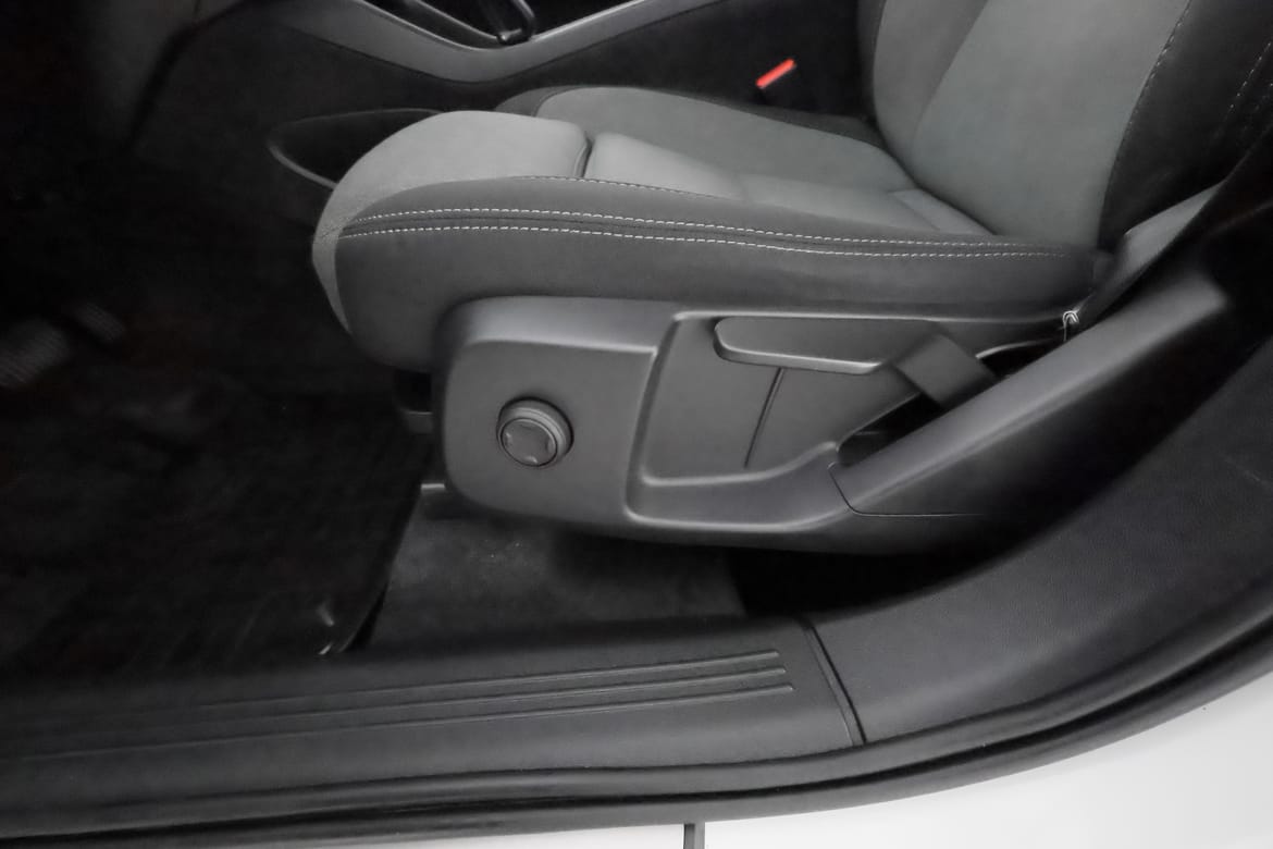 Volvo XC40 2023 - miniatyr 13