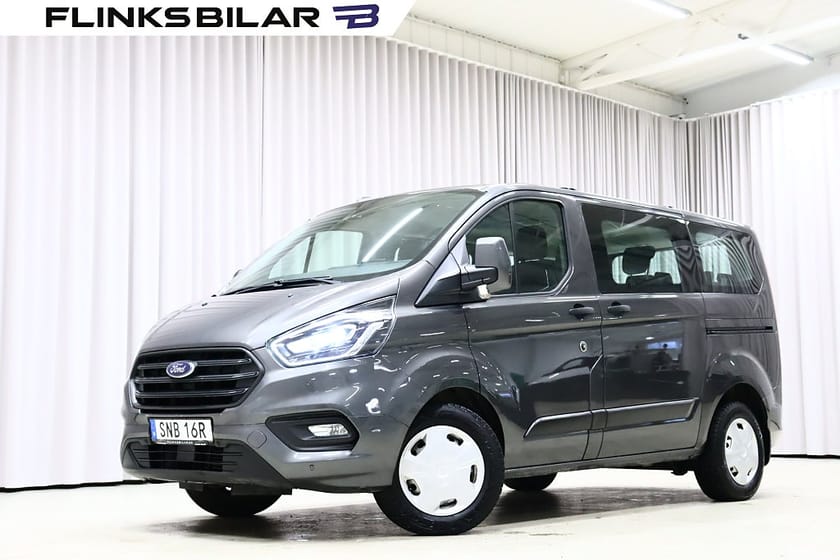 Bild 1 av Ford Transit Custom 320 Kombi 130HK Automat|9-Sits|Drag|Värmare|Momsbil