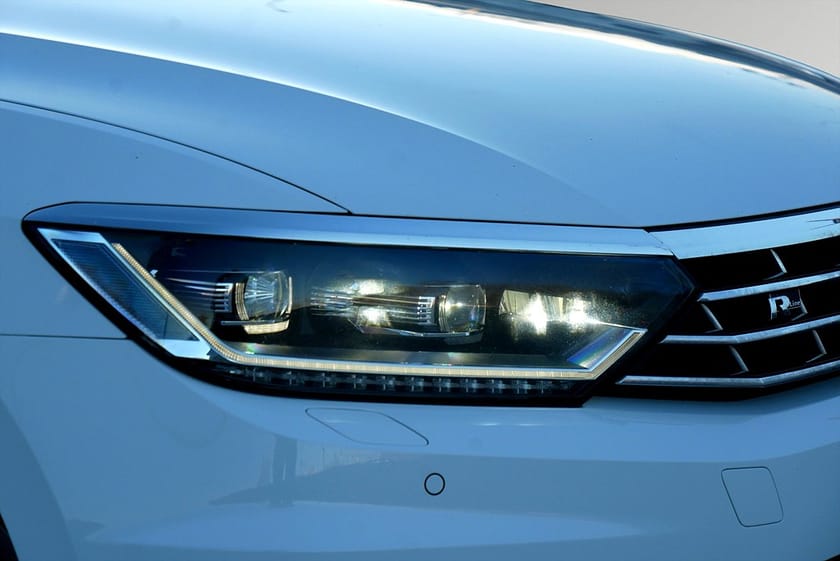 Bild 2 av Volkswagen Passat Sportscombi 2.0 TDI 190hk | 1198 kr/mån | R-Line | Executive