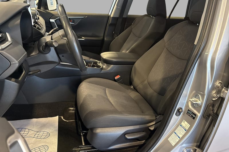 LS95140 | Toyota RAV4 Hybrid AWD-i | VELHOLDT/KROK/ADAPTIV CC++ | Drive