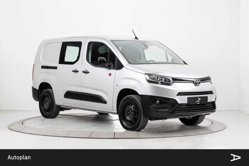 Bilde 1 av Toyota ProAce City 1,5D 130hk 4x4  Comfort L2 Cruise/Krok/Varmer/DAB/BT