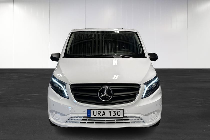 Bild 5 av Mercedes-Benz eVito Tourer 129 3.5t PRO EX. LÅNG MIXTOURER | Backkamera
