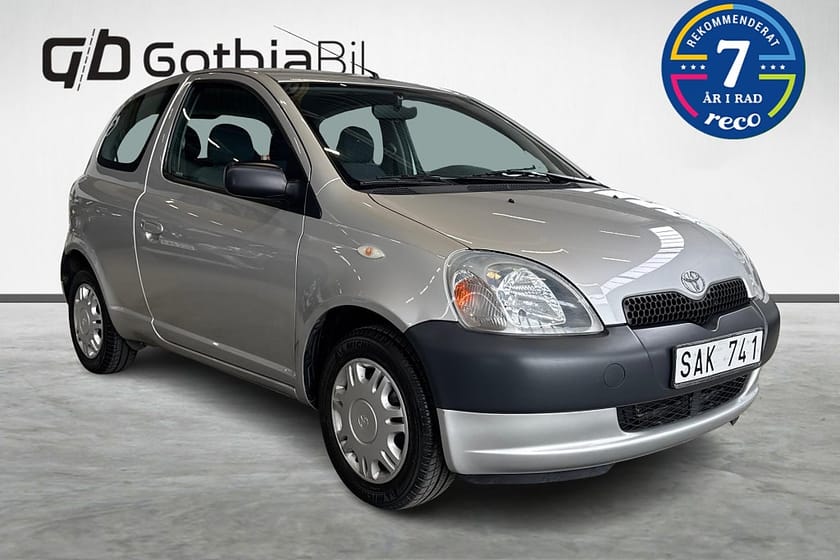 Bild 3 av Toyota Yaris 3-dörrar 1.0 VVT-i AC Endast en ägare och 8000 mil