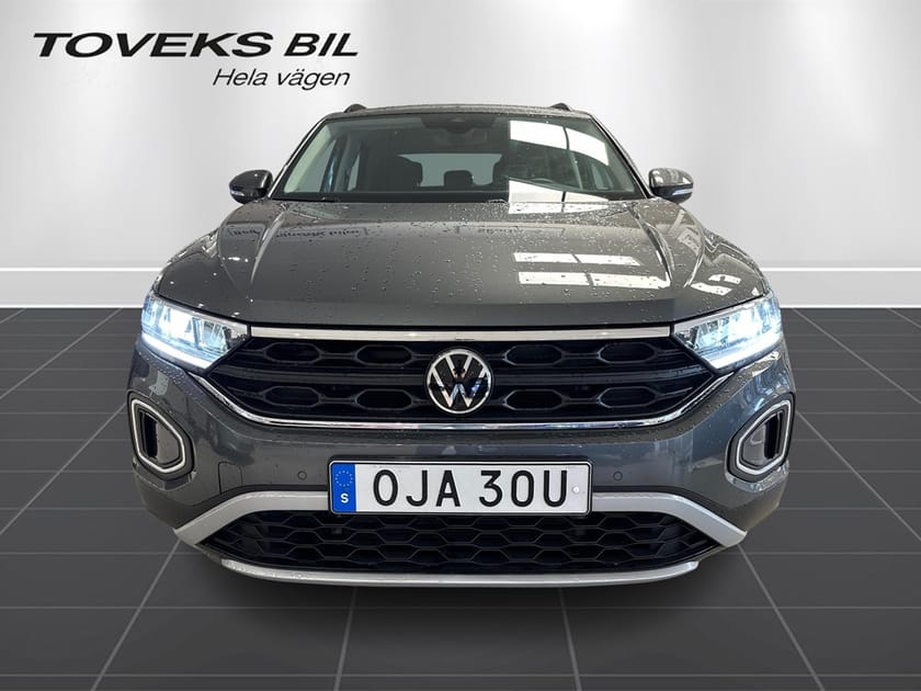 Bild 5 av Volkswagen T-Roc TSI 110HK Klima|Adaptiv|Sensorer