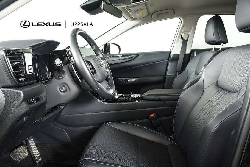 Bild 5 av Lexus NX 450h+ Business Plus Plug-In Vinterhjul