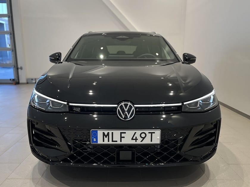 Bild 2 av Volkswagen Passat Variant eHybrid R-LINE 272 HK | DEMOBIL