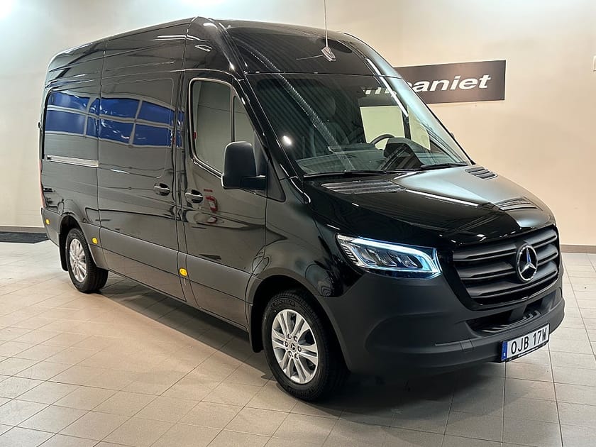 Bild 1 av Mercedes-Benz Sprinter 317 CDI RWD Skåpbil Select 9G-Tronic A2 Skåp