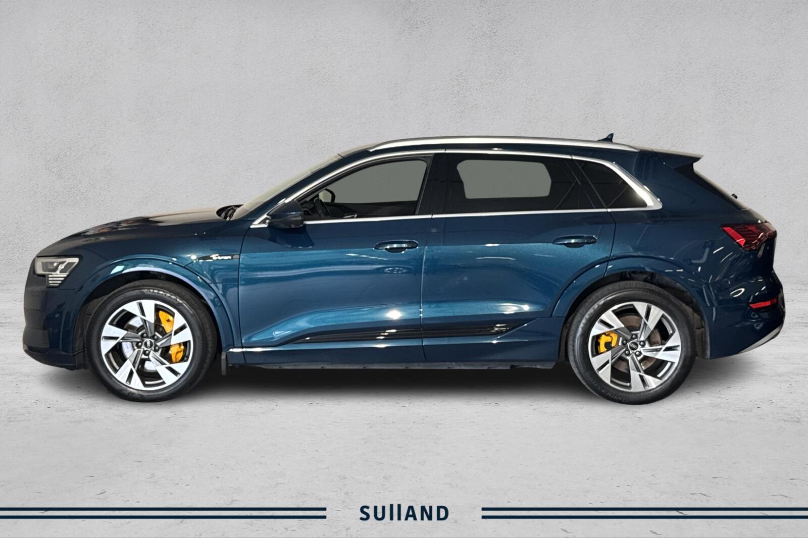 Thumnail bilde 1 av Audi e-tron 55 quattro