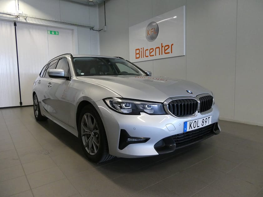 Bild 4 av BMW 330e Touring Sportline Aut-Drag-360kam-Navigation-Värmare-SoV