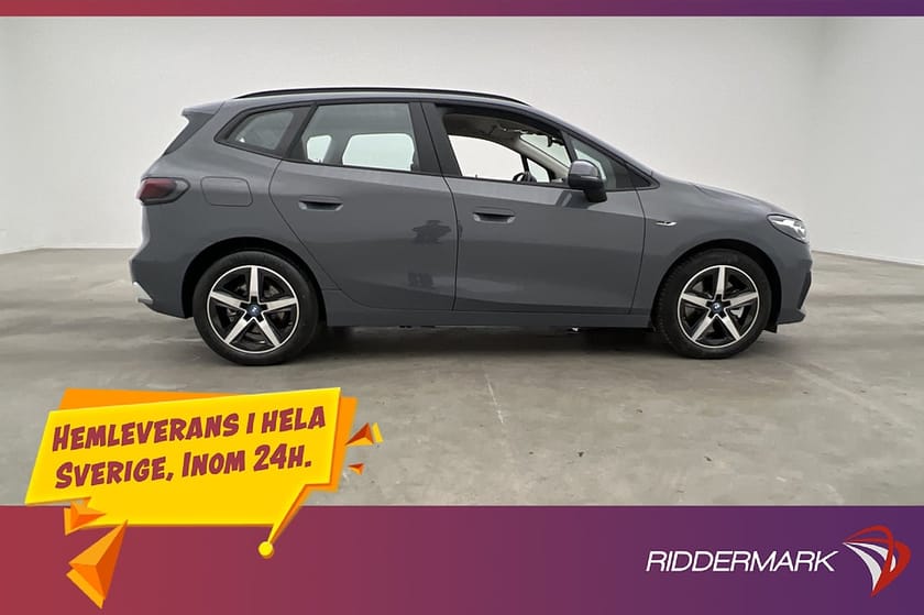 Bild 5 av BMW 230e xDrive Active Tourer 326hk H/K 360° Head Up Elstol