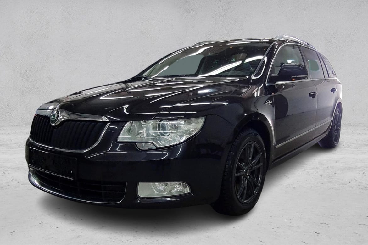 Škoda Superb Kombi 2.0 TDI 4x4 DSG Sekventiell, 140hk, 2013