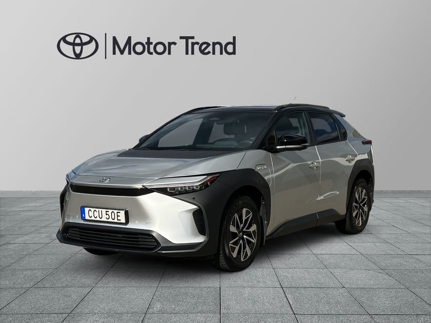 Bild 1 av Toyota bZ4X AWD STYLE PREMIUM, PANORAMATAK, JBL LJUDSYSTEM